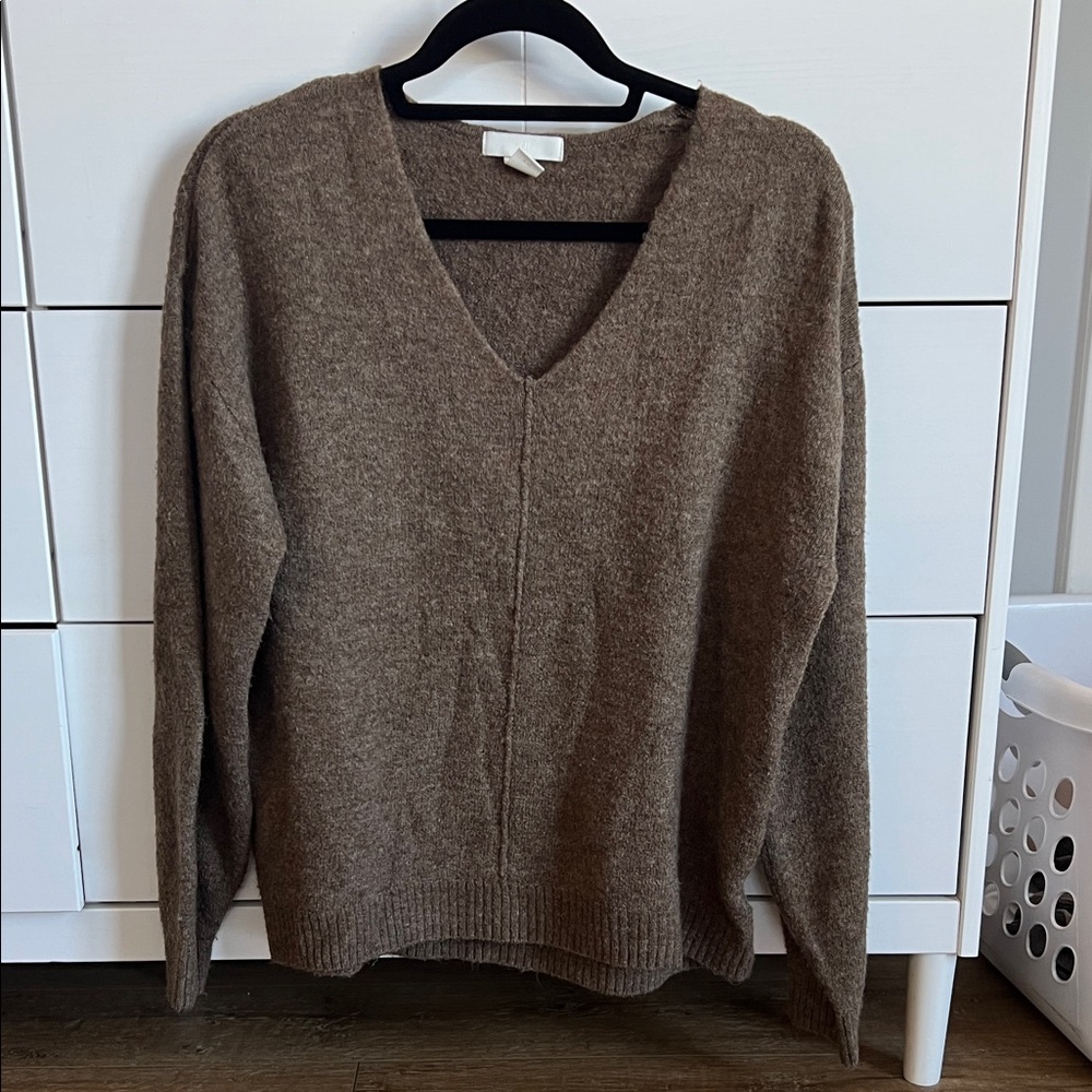 H&M Brown V-Neck Sweater